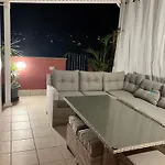 شقة Narancsvirag